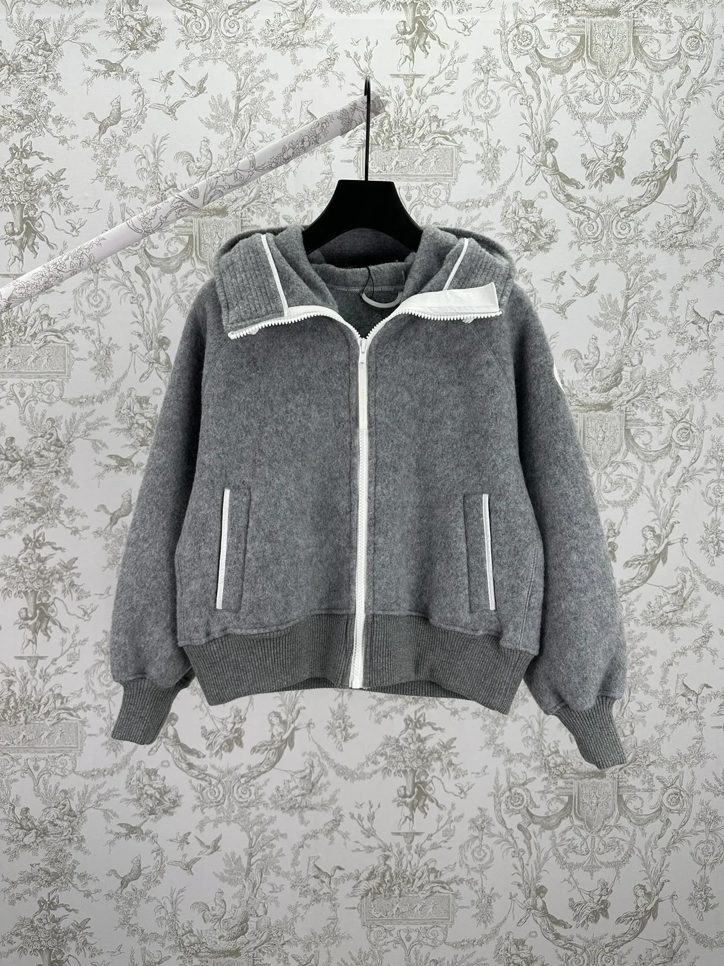 P710 CANDA GOOSE 25ss new hilliwack series wool fleece weatherproof front warm bomber jacket multi-color code number: S.M.L.
